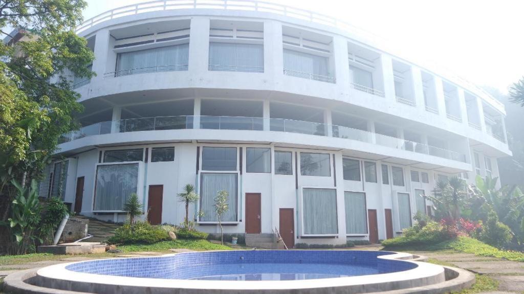 Cimenyan Hotel Pondokan Tjiburial מראה חיצוני תמונה